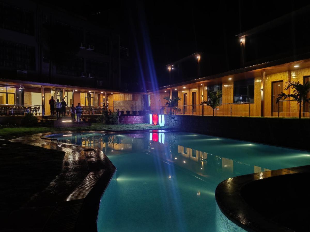 Arya Resort And Spa Mahābaleshwar Eksteriør billede